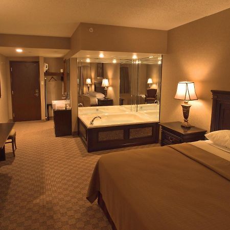 Salvatores Grand Hotel Williamsville Zewnętrze zdjęcie